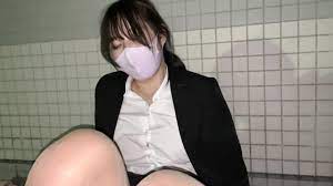 宿醉街头OL女职员