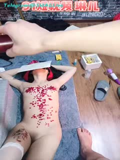 【超推荐❤️调教女神】身材纤细极品母狗【琳儿】调教性爱群流出_2021就要牛『逼』第二弹_完美露脸_高清720P原版
